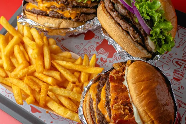 Hermanos Burgers Image 3