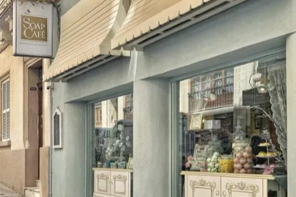 Soap Cafe Image 2