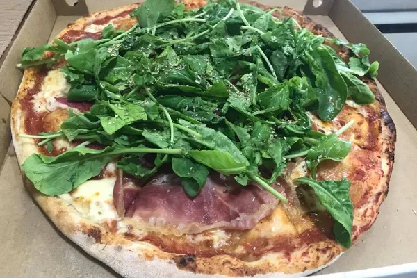 Martina's Pizzeria Image 3