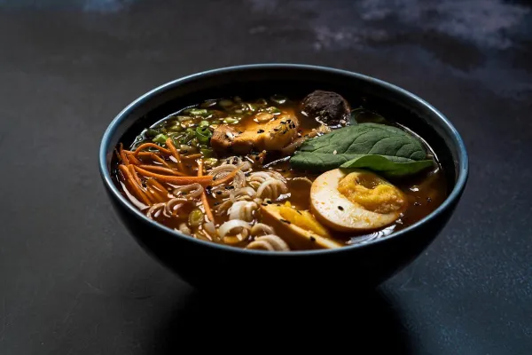 AYU - The Travellers Kitchen Image 2