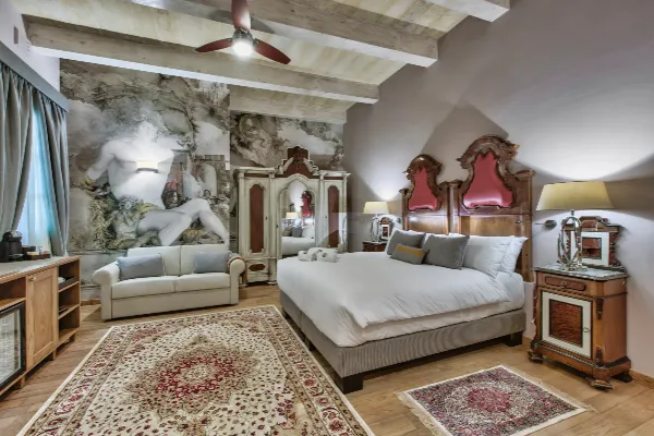 Palazzo Consiglia Image 3