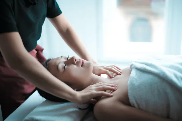 Massage Hero Image 1