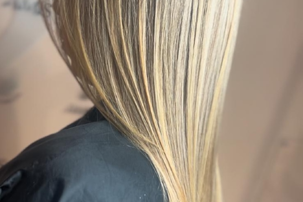AMIS Spa, Hair & Beauty Image 6