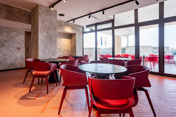 Amami Food Bar Image 4