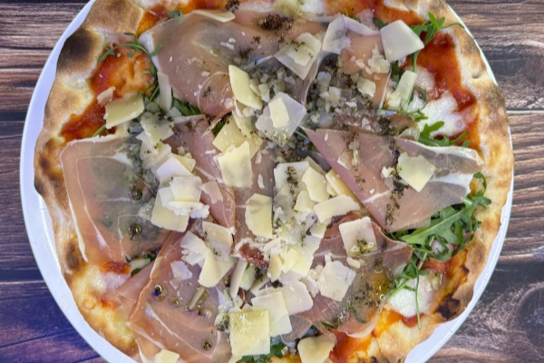 Tal-Ħbieb Bar & Diner